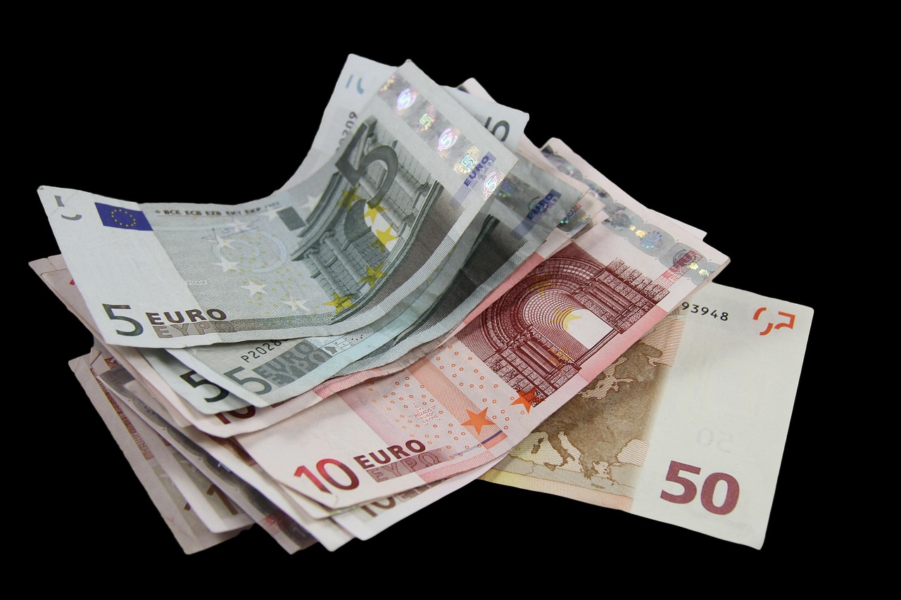 【2024年4月工作日/2024年各月工作日天数】